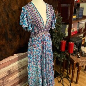 India Boutique Blue Floral Dress – Super Soft Fabric